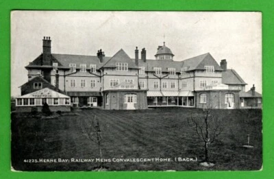 £1.64 • Buy 173006  Postcard  HERNE BAY  Kent