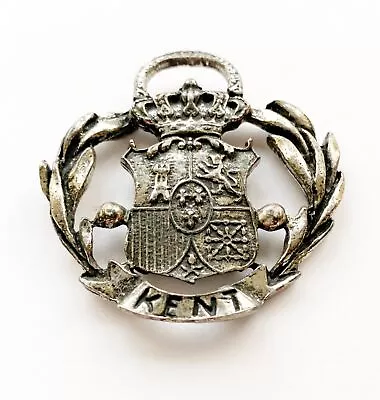 Vintage Kent XIV Coat Of Arms Medallion Metal Crest Necklace Pendant • $13.99