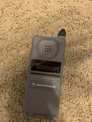 Motorola Wireless Digital Personal Communicator Flip Style Vintage Cell Phone • $49.99