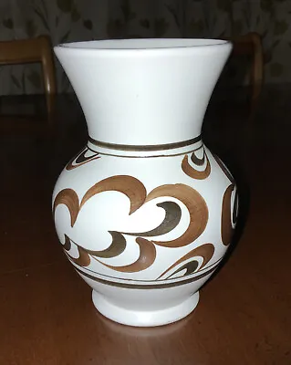 E Radford Vintage Pottery Vase Hand Painted - White And Brown • £4.99