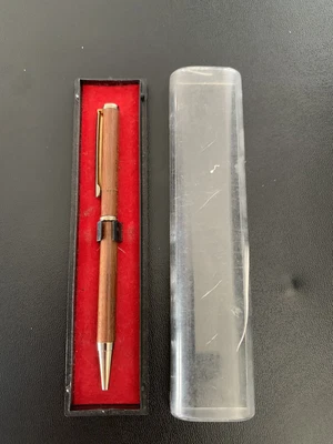 £3 • Buy Brown Wooden Pen & Case