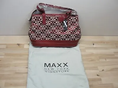 New Maxx New York Purse • $25