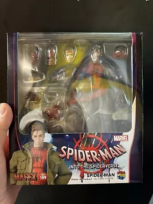 Medicom Mafex No.109 Peter B. Parker Spiderman Into The Spider Verse For Repair • $119.99