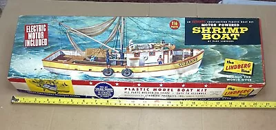 Vintage 1958 Lindberg 1/60 Motor Powered Shrimp Boat Model • $11.99