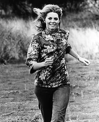 Lindsay Wagner - Photo #x5 • $11.49