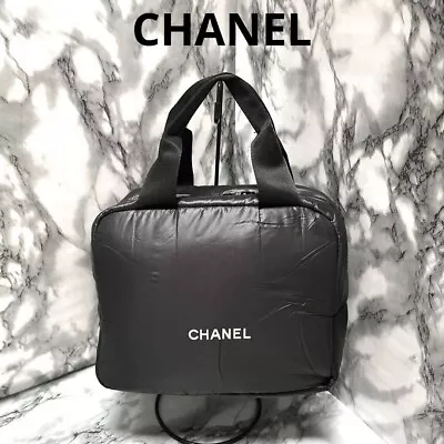 CHANEL Novelties Cosmetics Mini Bag Mini Bag Pouch Black Limited Edition RARE • $99.99