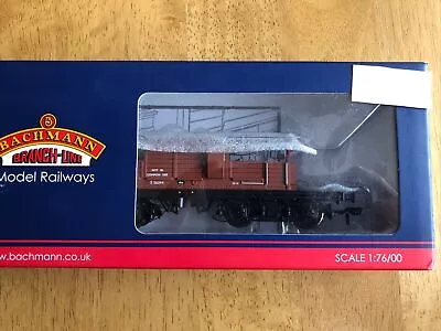 Bachmann 33-825G Queen Mary Brake Van BR Bauxite (Early)  • £12.99