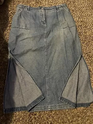 Vintage Charter Club Blue Denim Size 16 W Long Skirt Side Slits Pockets Cotton • $24.99