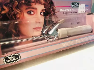 New VTG Vidal Sassoon Streamers Angular Oval Curling Iron VS-151 Texture Body • $46.58