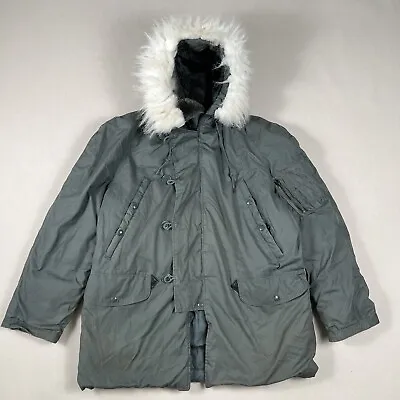Vintage N-3B Extreme Cold Parka Men’s Medium Green Military Insulated Jacket • $98