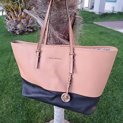 Michael Kors Colorblock Tote Women's Purse Used  • $20