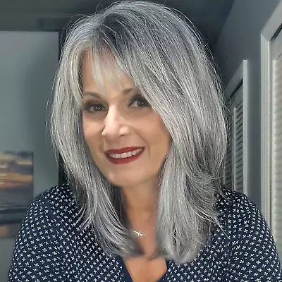 Matthia Silver Grey Wigs For White Women Layered Gray Wavy Wig Highlight Hair • $22.62