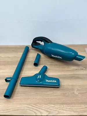 Makita CL108FDZ Cordless CXT 12V Max Vacuum Cleaner Body Only • £40