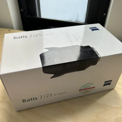 $1049 • Buy Like New Carl Zeiss Batis 25mm F/2.0 Lens For Sony E-mount (2103750)