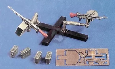 Verlinden 1/35 Israeli IDF FN MAG M240 Machine Guns W/Vehicle Mounts (2 Pcs) 571 • $50.96