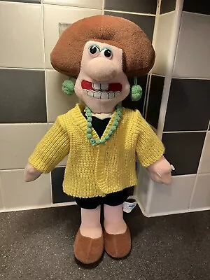 Vintage Wallace And Gromit Plush 14   Wendolene By Born To Play Collectable • £15