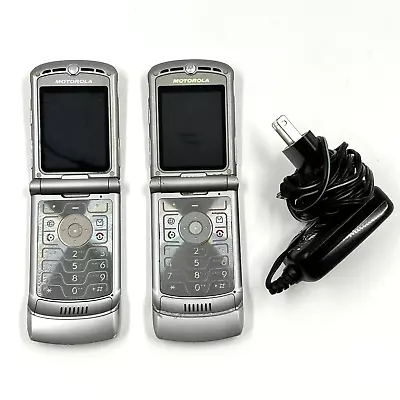 Vintage Silver Motorola Razor RAZR Flip Phone ~Not Tested~ Lot Of 2 • $19.80