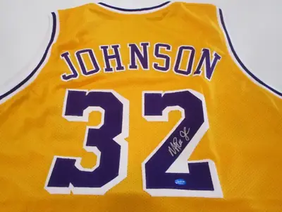 Magic Johnson Of The LA Lakers Signed Autographed Basketball Jersey TAA COA 129 • $312