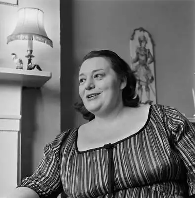 English Actress Hattie Jacques Posed Seated On A Sofa 1968 OLD PHOTO • $9