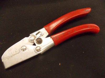$32.99 • Buy Malco SC-1 Duct Crimper Zink Plated Steel USA MADE Hand Notcher V-Cutter SC1