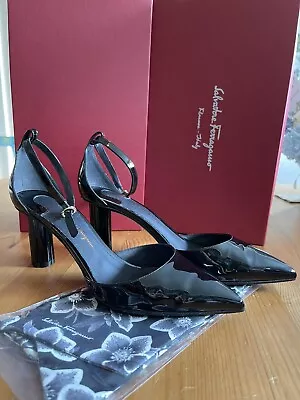 Salvatore Ferragamo Sorano Patent Leather Floral Bow Pumps Heel EU38 US7.5 UK5 • $880