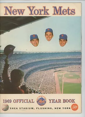 1969 New York Mets Yearbook EX+ Condition FULL RUN BREAK! WORLD CHAMPS! • $119
