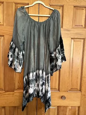 NWT Ace Fashion Tie Dye  Shark Bite Bell Sleeve Boho Dress/cover Up 2X • $15