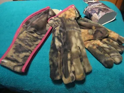 Ladies Mossy Oak Fleece Headband & Glove Set Break-Up Camo & Pink OSFM Women • $11.87