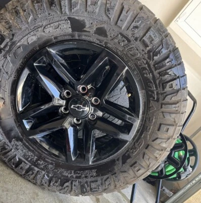 $1300 • Buy 4 Chevy Silverado Avalanche Factory OEM Trail Boss 18” Wheels Rims 5911 Z71