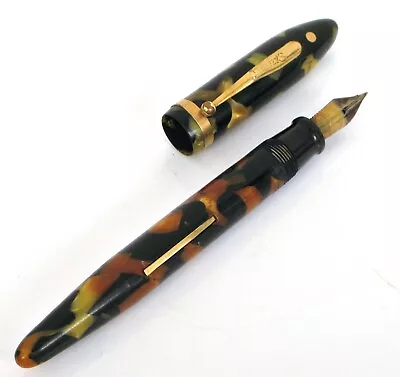 Vintage Sheaffer's Fountain Pen Lifetime Black And Pearl White Dot Nice ! • $395