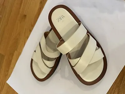 ZARA Minimal Flat Sandals Size 39 Shoes • $20