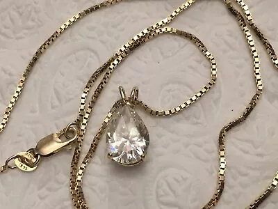 Beautiful Necklace Or Chain 14kt. Solid Gold With A Nice  Pendent 👍 • $280