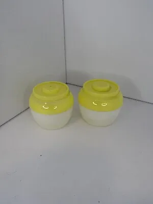 Vintage Mid Century Modern Salt And Pepper Shakers Yellow And White • $5.97