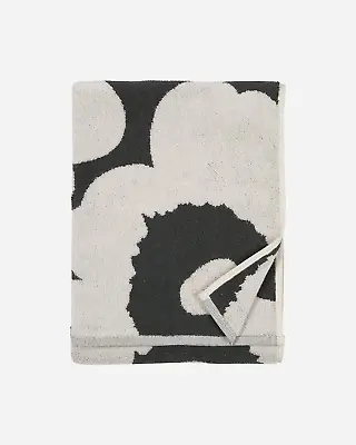 MARIMEKKO - Unikko Cotton Terry Hand Towel Towel Charcoal Poppy  • $51.59