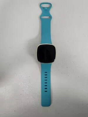 *READ DESC* Fitbit Versa 3 Gold + Teal Straps (FREE SHIPPING) • $109