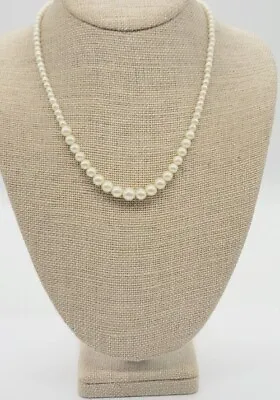 Vintage MONET Faux Pearl Beaded Necklace Graduated Gold Tone 18 In • $16.19