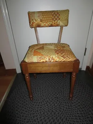 Vtg. SINGER Sewing Machine PADDED Storage BENCH/CHAIR W/BACK--17 X 16 X 31  High • $99