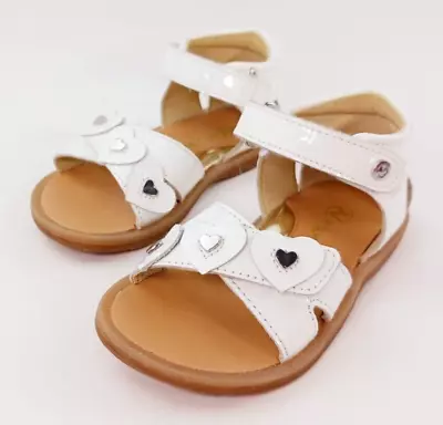 NATURINO White Silvertone Heart Sandals Applique Girls US 6.5  Europe 23 • £27.32