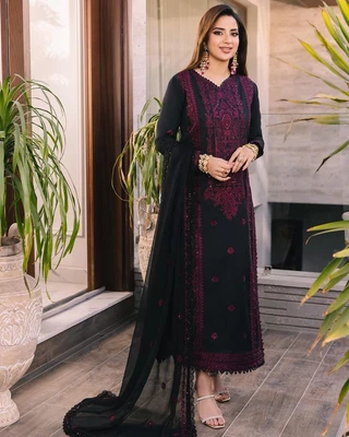 £60 • Buy Asim Jofa NOORIE MAAHRU MEERUB Collection 2023 ✅ D#48 💯original Unstitched Suit