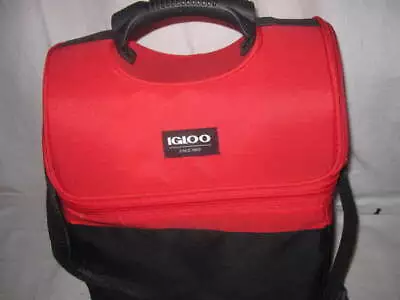 Red Igloo Insulated Gripper Lunch Bag W/ Shoulder Tray EUC • $20.99