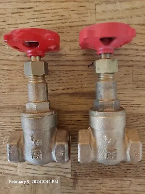 Milwaukee Bronze Gate Valve-1/2 In. Pipe Size 125 SWP 200 WOG. (Qty. 2) New • $24.95