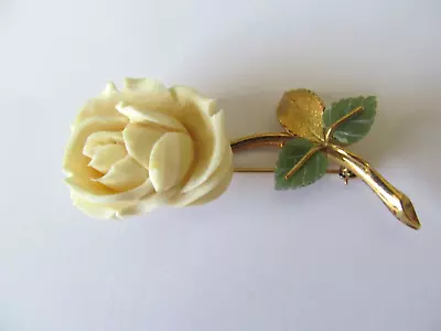 VINTAGE WELLS GOLD FILLED 14k CRAVED FLORAL-JADE GOLD LEAVES DESIGNED BROOCH PIN • $11.99