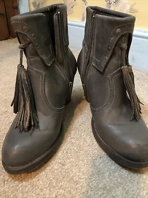 £25 • Buy Neosens Grey Leather Boots EU 39 Size 6