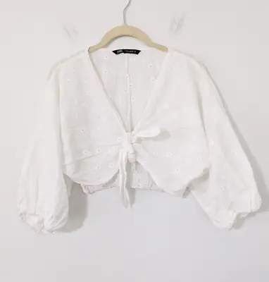 $24.99 • Buy Zara Knotted Front Floral Embroidered Crop Top Balloon Sleeve White Size XS