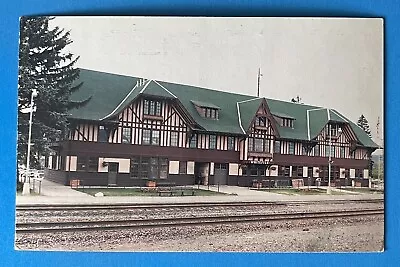 Whitefish Montana Train Depot Vintage Postcard • $9.50