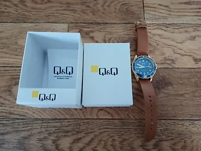 Q&Q Mens Watch Brown And Gold • £14.99