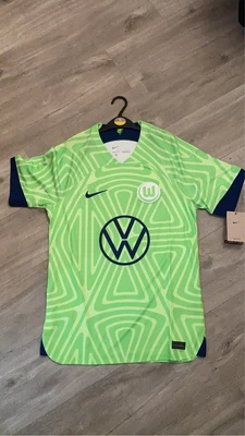 £23 • Buy Wolfsburg 22/23 Home Shirt - Size M - Never Worn