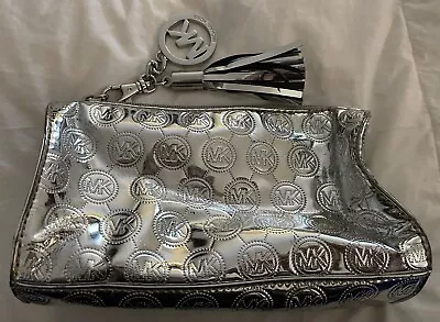 Michael Kors Silver Wristlet Wallet • $30