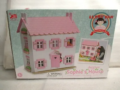 $229.99 • Buy NEW Le Toy Van Daisy Lane Sophie's House Victorian Pink Wooden Doll House