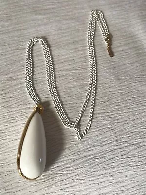 Vintage Monet Marked White Painted Chain W Large Plastic W Goldtone Teardrop Pen • $13.27